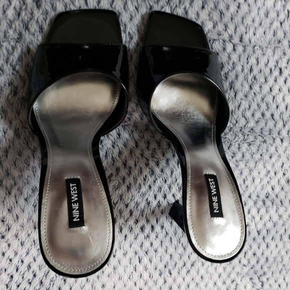 Nine West Haveit Heeled Slide Sandals - Picture 5 of 5
